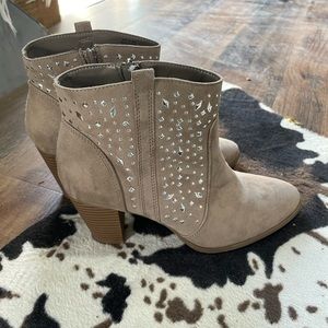 Jennifer Lopez Booties